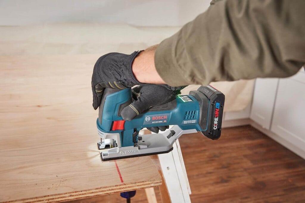 BOSCH GST18V-60BCN 18V Brushless Connected Barrel-Grip Jig Saw in use